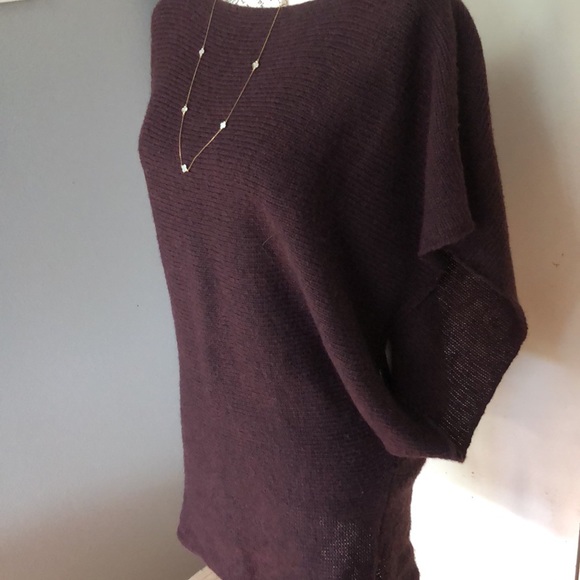CAbi Pull Over Short Sleeve Sweater, size M - Picture 3 of 6